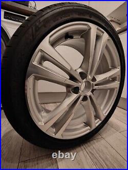 1 x Genuine Audi A3 8V S-Line Black Edition 5 Twin Spoke 18? Alloy Wheel with tyre