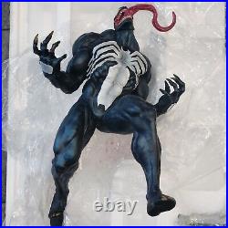 Diamond Select Toys Marvel Premier Collection Venom Resin Statue Limited Edition