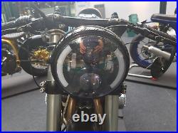 Motorbike LED Headlight Lamp 7.7 inch Built In Driving Lights and Indicators