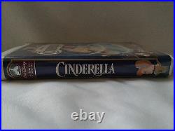 RARE Cinderella Walt Disney 1988 The Classics Black Diamond Collection VHS EUC